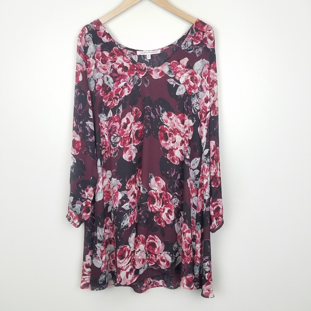 Cupcakes & Cashmere Flowy Maroon Floral Dress